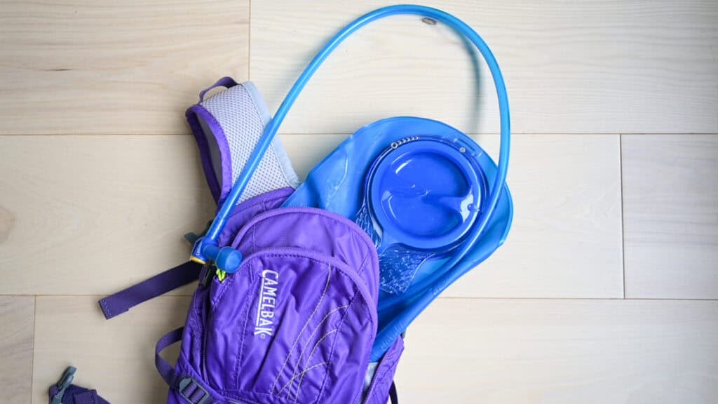 camelbak bladder and backpack. how to wash a camebak