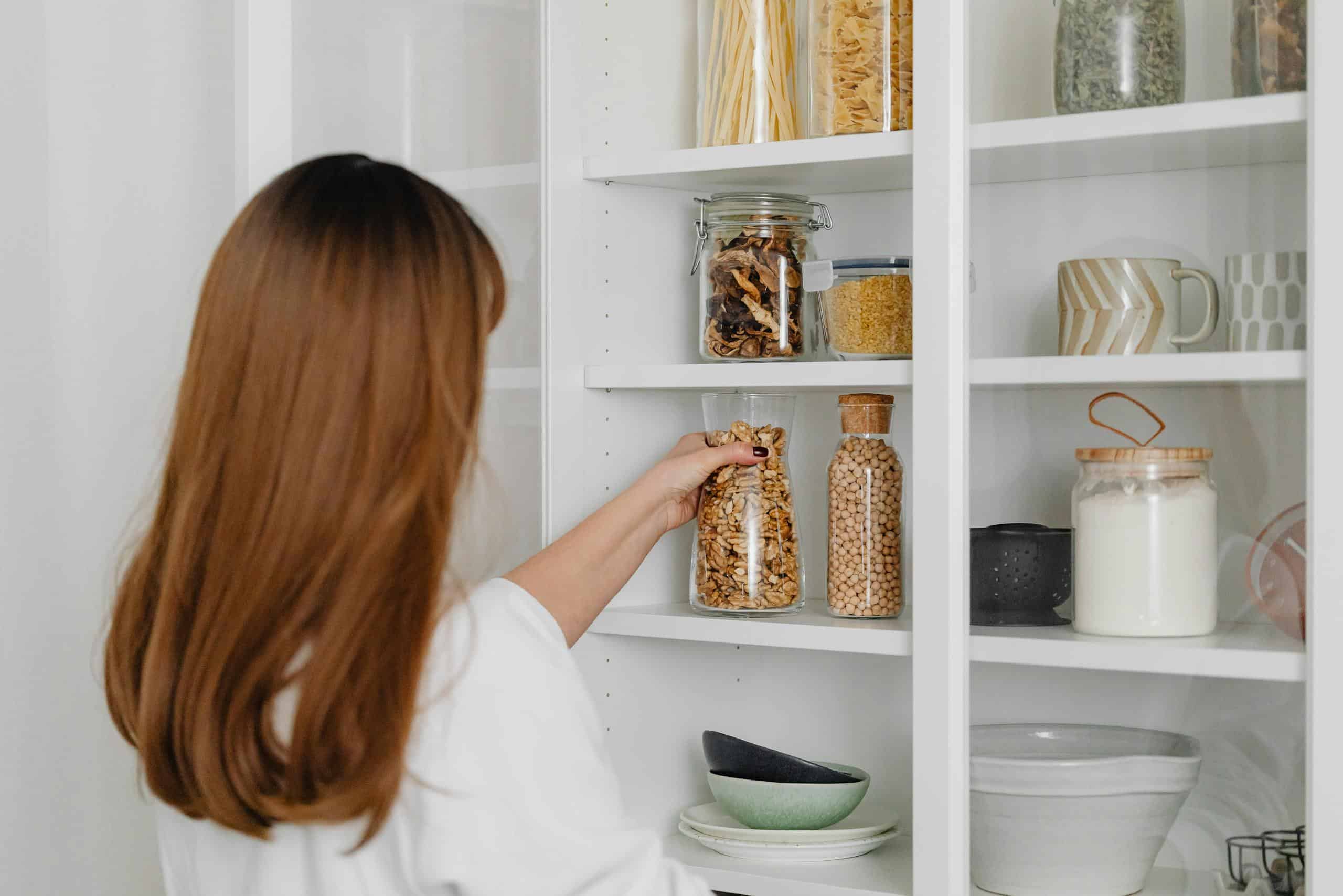 step-by-step spring cleaning